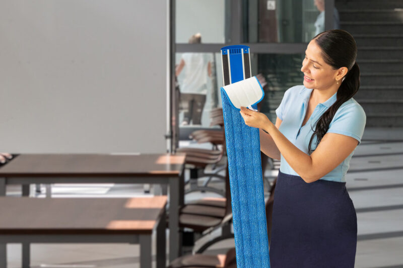 48" Heavy Duty Microfiber Mop Frame - Image 5